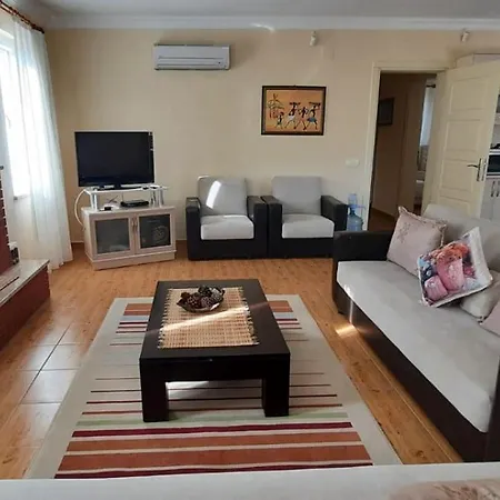 Villa Ayten *